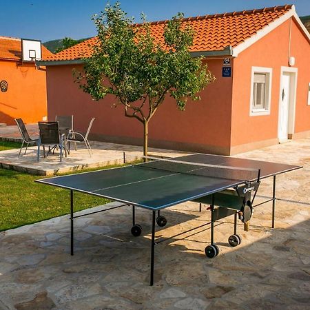 Vacation House Radosic Radosic  Zewnętrze zdjęcie