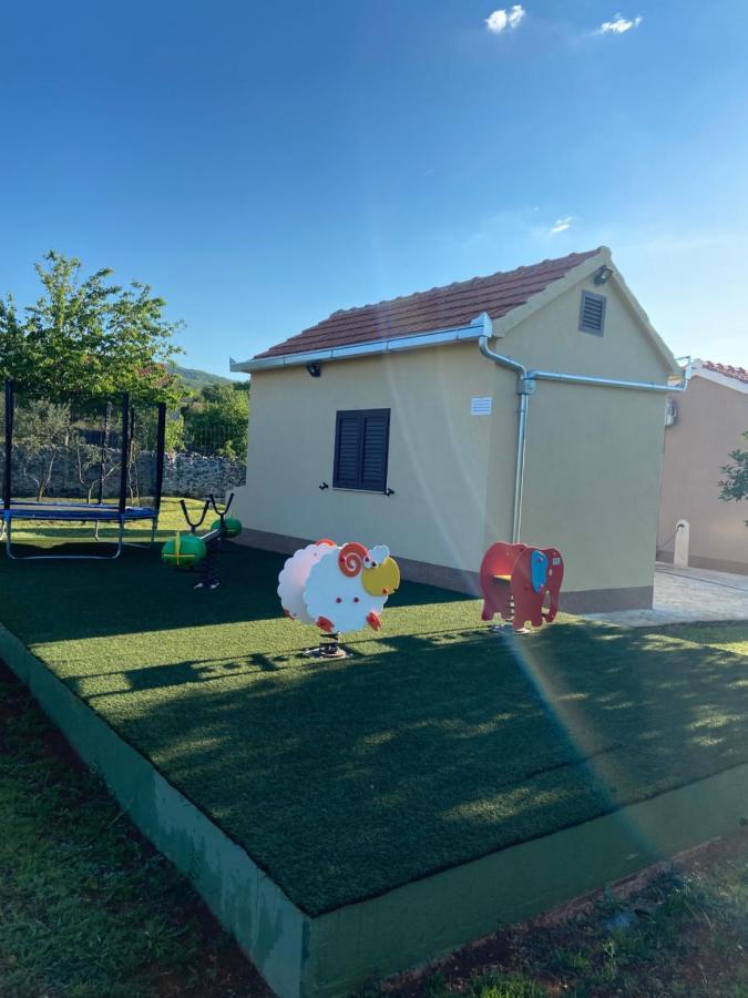 Vacation House Radosic Radosic  Zewnętrze zdjęcie